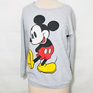 Walt Disney Mickey Mouse graphic pullover sweater